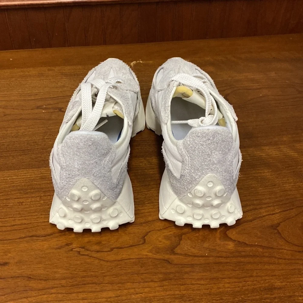 J Crew x New Balance® 327 unisex sneakers Item BX073